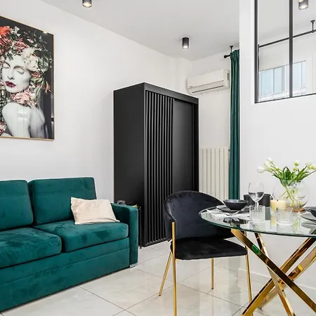 Widok Near The Palace Of Culture And Science By Sun & Snow Apartment
