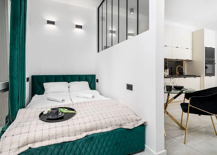 Apartment Widok Apartments, Sun & Snow Warsaw